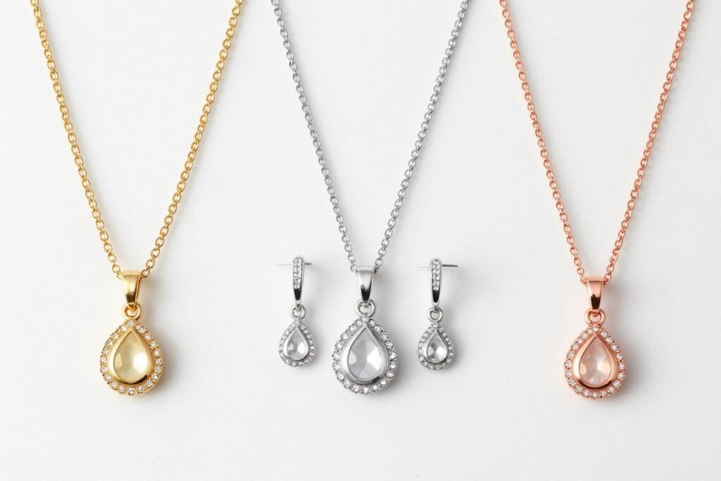 comparison of wedding jewelry in yellow gold, white gold, and rose gold metals