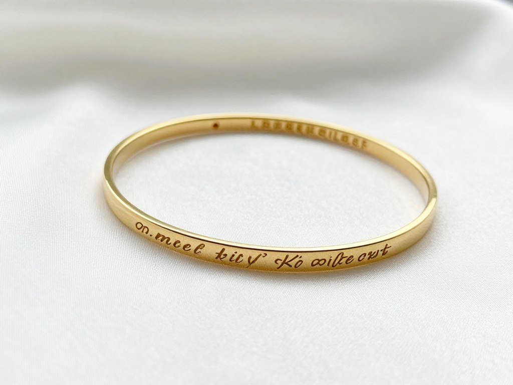 custom engraved bracelet with wedding date for bridesmaids custom engraved bracelet with wedding date for bridesmaids